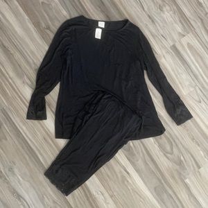 Soma Black Lace Trimmed Pajamas